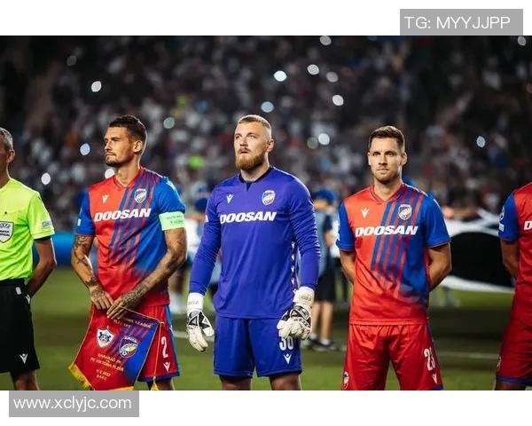 足球明星皮尔森的职业生涯与成就揭秘及其对足球的影响分析