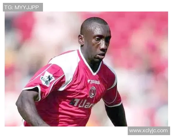 足球明星黑人6号的传奇人生与赛场风采揭秘